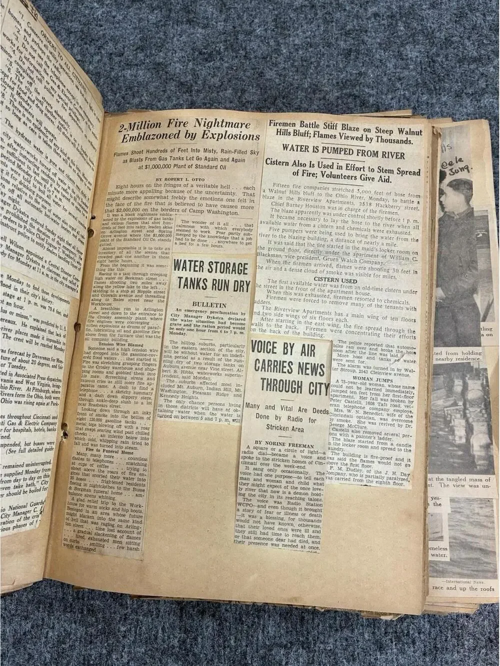 Huge 1937 Ohio River Flood Scrapbook 100pgs Photos Cincinnati Rising Sun IN OH